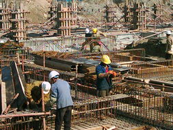 2004年第六期建设工程施工纪实 跨越与奠基的时代印记